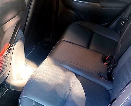 Серый Хендай Kona, объемом двигателя 0 л и пробегом 105 тыс. км за 17999 $, фото 7 на Automoto.ua