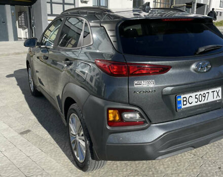 Серый Хендай Kona, объемом двигателя 2 л и пробегом 93 тыс. км за 15900 $, фото 10 на Automoto.ua