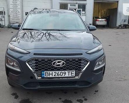 Сірий Хендай Kona, об'ємом двигуна 2 л та пробігом 55 тис. км за 17800 $, фото 4 на Automoto.ua