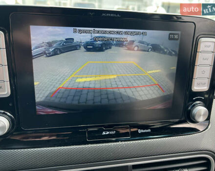 Серый Хендай Kona, объемом двигателя 0 л и пробегом 96 тыс. км за 17300 $, фото 21 на Automoto.ua