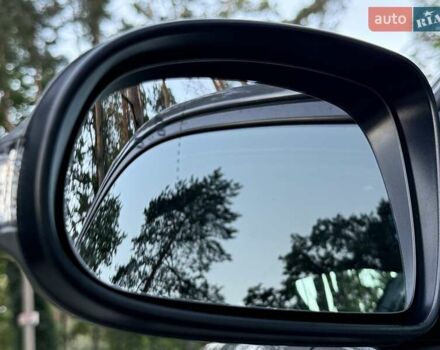 Серый Хендай Kona, объемом двигателя 0 л и пробегом 96 тыс. км за 17200 $, фото 86 на Automoto.ua