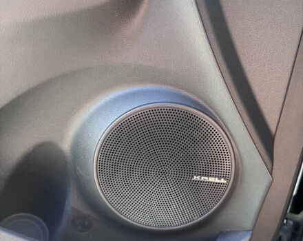 Сірий Хендай Kona, об'ємом двигуна 0 л та пробігом 164 тис. км за 16800 $, фото 17 на Automoto.ua