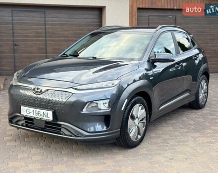 Сірий Хендай Kona, об'ємом двигуна 0 л та пробігом 71 тис. км за 17700 $, фото 5 на Automoto.ua