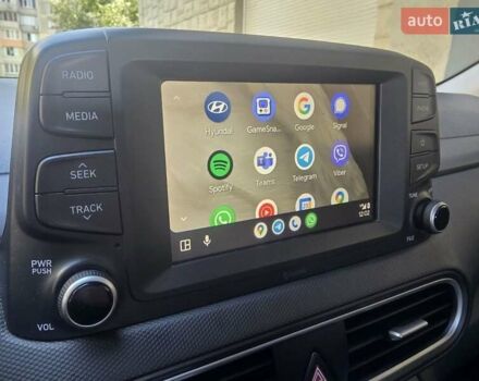 Сірий Хендай Kona, об'ємом двигуна 2 л та пробігом 60 тис. км за 14300 $, фото 15 на Automoto.ua