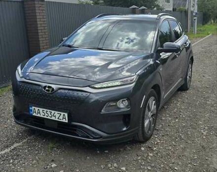 Серый Хендай Kona, объемом двигателя 0 л и пробегом 78 тыс. км за 17500 $, фото 4 на Automoto.ua