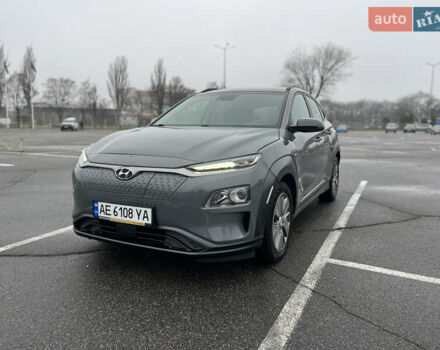 Серый Хендай Kona, объемом двигателя 0 л и пробегом 131 тыс. км за 16500 $, фото 1 на Automoto.ua
