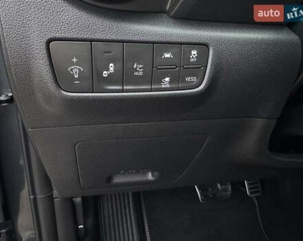 Сірий Хендай Kona, об'ємом двигуна 0 л та пробігом 71 тис. км за 17700 $, фото 39 на Automoto.ua