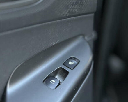 Сірий Хендай Kona, об'ємом двигуна 0 л та пробігом 137 тис. км за 16900 $, фото 60 на Automoto.ua