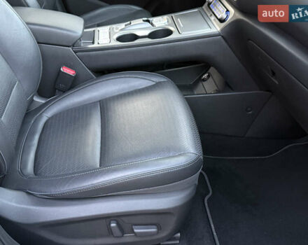 Сірий Хендай Kona, об'ємом двигуна 0 л та пробігом 81 тис. км за 17200 $, фото 88 на Automoto.ua