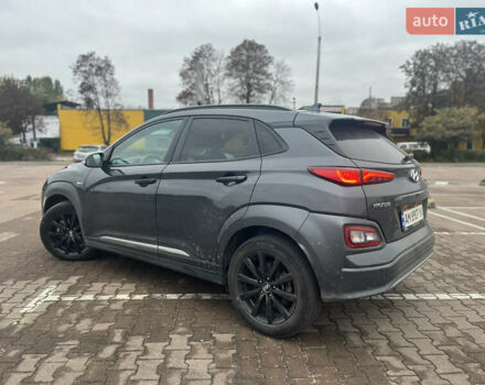 Серый Хендай Kona, объемом двигателя 0 л и пробегом 98 тыс. км за 17700 $, фото 11 на Automoto.ua