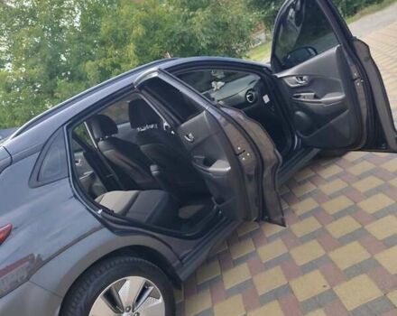 Сірий Хендай Kona, об'ємом двигуна 0 л та пробігом 136 тис. км за 17200 $, фото 13 на Automoto.ua