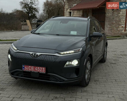 Сірий Хендай Kona, об'ємом двигуна 0 л та пробігом 98 тис. км за 17900 $, фото 2 на Automoto.ua