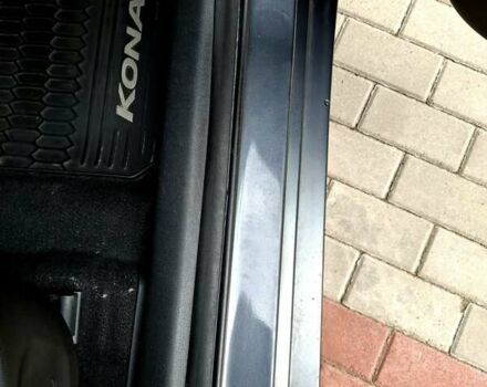 Сірий Хендай Kona, об'ємом двигуна 0 л та пробігом 128 тис. км за 16900 $, фото 39 на Automoto.ua
