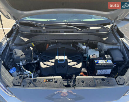 Серый Хендай Kona, объемом двигателя 0 л и пробегом 51 тыс. км за 15800 $, фото 16 на Automoto.ua