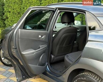 Сірий Хендай Kona, об'ємом двигуна 0 л та пробігом 36 тис. км за 16400 $, фото 21 на Automoto.ua