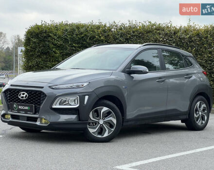 Серый Хендай Kona, объемом двигателя 1.6 л и пробегом 54 тыс. км за 20950 $, фото 9 на Automoto.ua