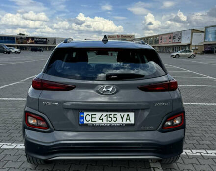 Серый Хендай Kona, объемом двигателя 0 л и пробегом 52 тыс. км за 16300 $, фото 7 на Automoto.ua