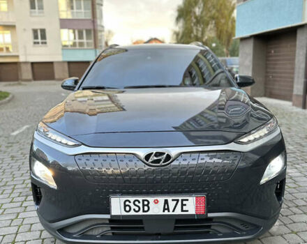 Серый Хендай Kona, объемом двигателя 0 л и пробегом 137 тыс. км за 17500 $, фото 13 на Automoto.ua