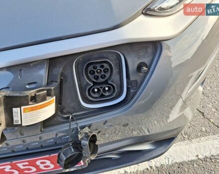 Серый Хендай Kona, объемом двигателя 0 л и пробегом 116 тыс. км за 18600 $, фото 34 на Automoto.ua