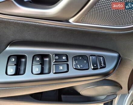 Серый Хендай Kona, объемом двигателя 0 л и пробегом 116 тыс. км за 18600 $, фото 23 на Automoto.ua