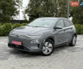 Серый Хендай Kona, объемом двигателя 0 л и пробегом 118 тыс. км за 15900 $, фото 1 на Automoto.ua
