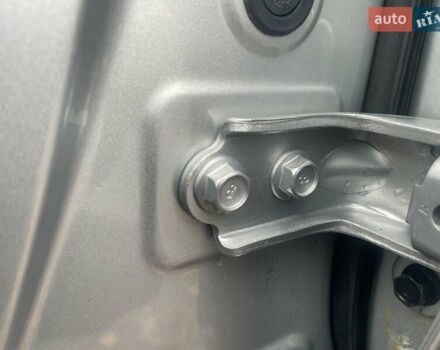 Серый Хендай Kona, объемом двигателя 0 л и пробегом 114 тыс. км за 17100 $, фото 23 на Automoto.ua