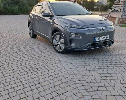 Сірий Хендай Kona, об'ємом двигуна 0 л та пробігом 63 тис. км за 17950 $, фото 6 на Automoto.ua