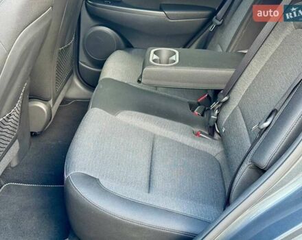 Сірий Хендай Kona, об'ємом двигуна 0 л та пробігом 36 тис. км за 16400 $, фото 22 на Automoto.ua
