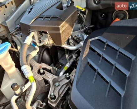 Серый Хендай Kona, объемом двигателя 0 л и пробегом 116 тыс. км за 18600 $, фото 33 на Automoto.ua