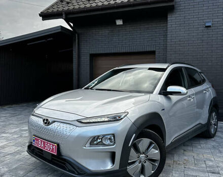 Сірий Хендай Kona, об'ємом двигуна 0 л та пробігом 38 тис. км за 19200 $, фото 1 на Automoto.ua
