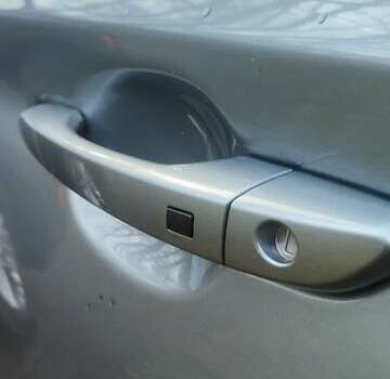 Сірий Хендай Kona, об'ємом двигуна 2 л та пробігом 61 тис. км за 14600 $, фото 20 на Automoto.ua