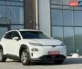 Серый Хендай Kona, объемом двигателя 0 л и пробегом 93 тыс. км за 17970 $, фото 1 на Automoto.ua