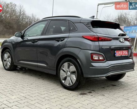 Сірий Хендай Kona, об'ємом двигуна 0 л та пробігом 78 тис. км за 18600 $, фото 1 на Automoto.ua