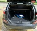 Сірий Хендай Kona, об'ємом двигуна 0 л та пробігом 128 тис. км за 16900 $, фото 26 на Automoto.ua