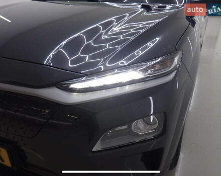 Сірий Хендай Kona, об'ємом двигуна 0 л та пробігом 78 тис. км за 18300 $, фото 15 на Automoto.ua