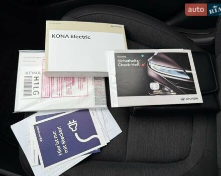 Серый Хендай Kona, объемом двигателя 0 л и пробегом 60 тыс. км за 15555 $, фото 95 на Automoto.ua