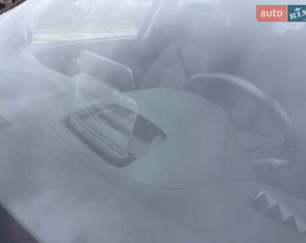 Сірий Хендай Kona, об'ємом двигуна 0 л та пробігом 98 тис. км за 17900 $, фото 9 на Automoto.ua