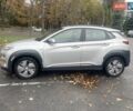 Серый Хендай Kona, объемом двигателя 0 л и пробегом 114 тыс. км за 17100 $, фото 2 на Automoto.ua
