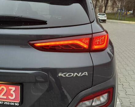 Сірий Хендай Kona, об'ємом двигуна 0 л та пробігом 98 тис. км за 17900 $, фото 21 на Automoto.ua