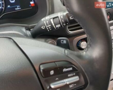 Серый Хендай Kona, объемом двигателя 0 л и пробегом 78 тыс. км за 15900 $, фото 32 на Automoto.ua