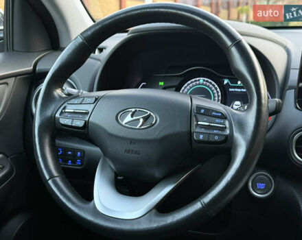 Сірий Хендай Kona, об'ємом двигуна 0 л та пробігом 81 тис. км за 17200 $, фото 117 на Automoto.ua