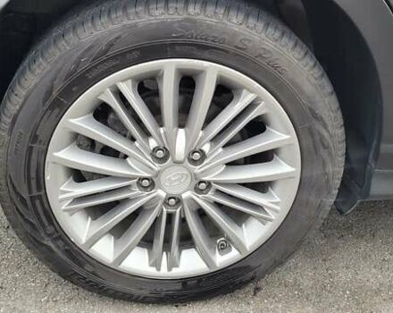 Сірий Хендай Kona, об'ємом двигуна 2 л та пробігом 59 тис. км за 15100 $, фото 6 на Automoto.ua