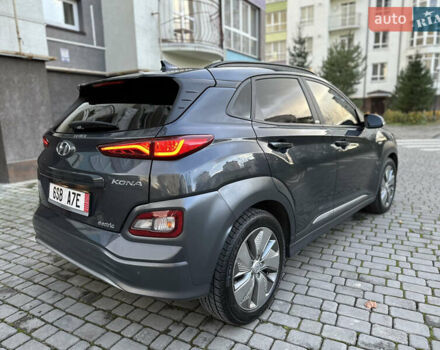 Сірий Хендай Kona, об'ємом двигуна 0 л та пробігом 137 тис. км за 16900 $, фото 21 на Automoto.ua
