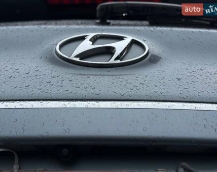 Сірий Хендай Kona, об'ємом двигуна 0 л та пробігом 61 тис. км за 17700 $, фото 11 на Automoto.ua