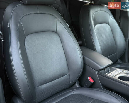 Сірий Хендай Kona, об'ємом двигуна 0 л та пробігом 81 тис. км за 17200 $, фото 95 на Automoto.ua