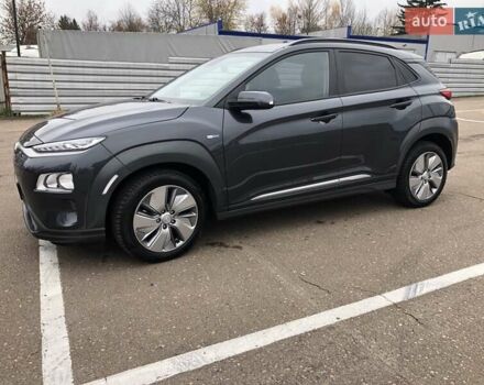 Сірий Хендай Kona, об'ємом двигуна 0 л та пробігом 70 тис. км за 18100 $, фото 9 на Automoto.ua