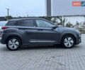 Серый Хендай Kona, объемом двигателя 0 л и пробегом 98 тыс. км за 18300 $, фото 31 на Automoto.ua