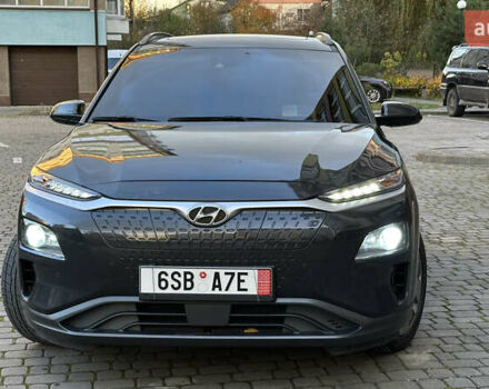 Сірий Хендай Kona, об'ємом двигуна 0 л та пробігом 137 тис. км за 16900 $, фото 5 на Automoto.ua