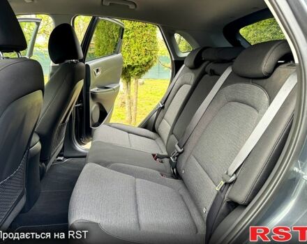 Сірий Хендай Kona, об'ємом двигуна 99 л та пробігом 96 тис. км за 15999 $, фото 8 на Automoto.ua