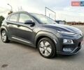 Серый Хендай Kona, объемом двигателя 0 л и пробегом 108 тыс. км за 18600 $, фото 1 на Automoto.ua
